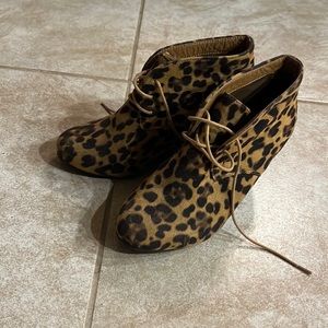 Leopard Heels size 8